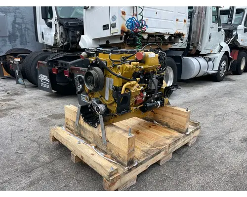 CAT C-7 Engine Assembly