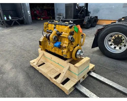 CAT C-7 Engine Assembly