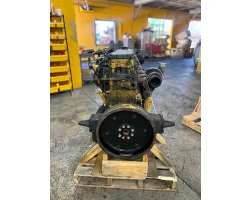 CAT C-7 Engine Assembly