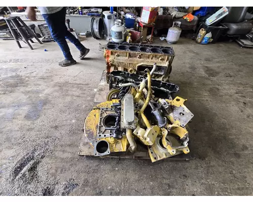 CAT C-7 Engine Oil Cooler