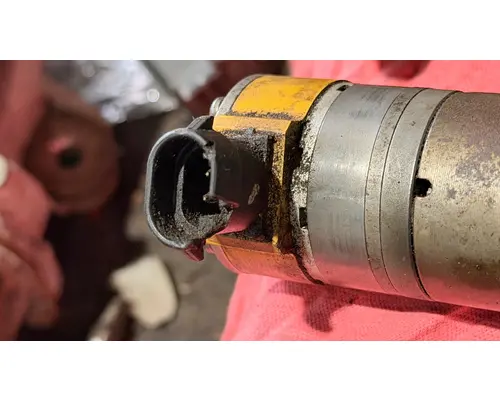 CAT C-7 Fuel Injector