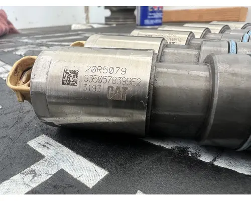 CAT C-7 Fuel Injector