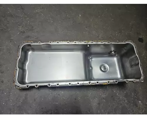 CAT C-7 Oil Pan