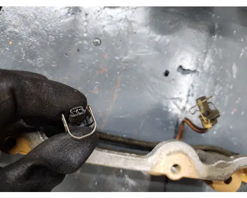 CAT C-7 Valve Cover