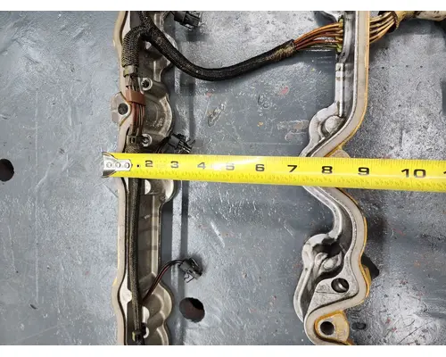 CAT C-7 Valve Cover