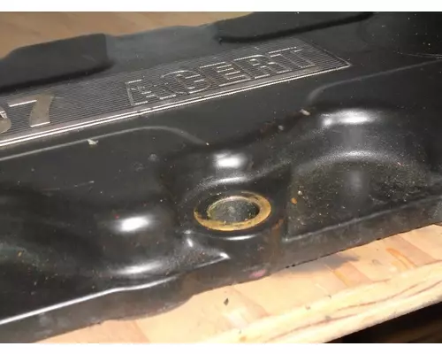 CAT C-7 Valve Cover