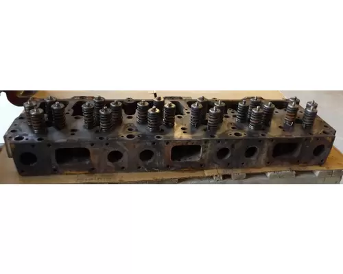 CAT C12 CYLINDER HEAD