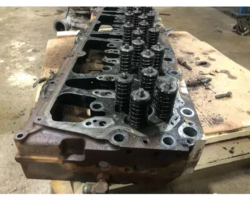 CAT C12 Engine Head Assembly