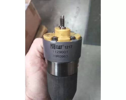 CAT C12 FUEL INJECTOR