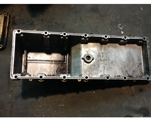 CAT C12 OIL PAN