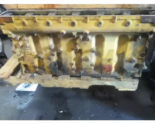 CAT C13   CYLINDER BLOCK