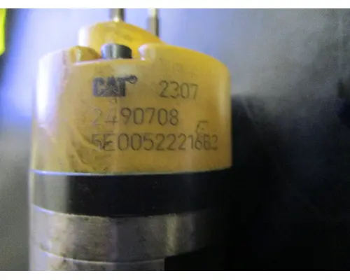 CAT C13_2490708 Fuel Injector