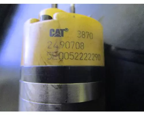 CAT C13_2490708 Fuel Injector