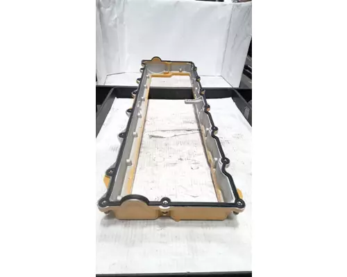 CAT C13 305-380 HP Valve Cover