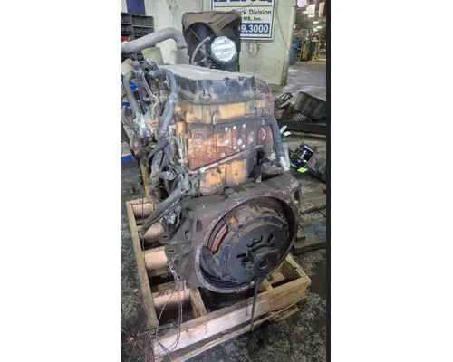 CAT C13 EPA 04 KCB ENGINE ASSEMBLY