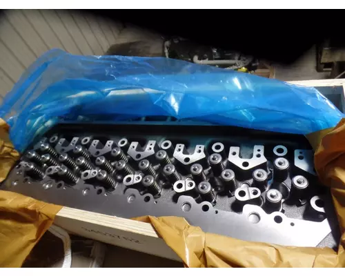 CAT C13 Cylinder Head