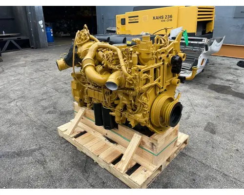 CAT C13 Engine Assembly