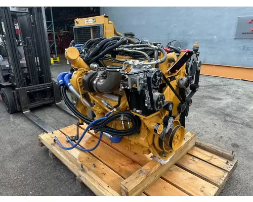 CAT C13 Engine Assembly