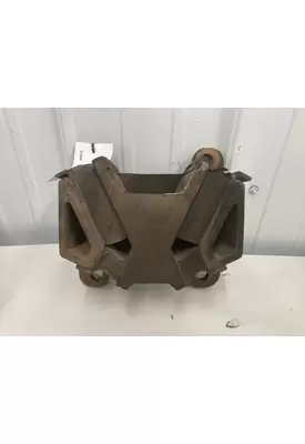 CAT C13 Engine Mounts
