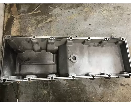 CAT C13 Engine Oil Pan