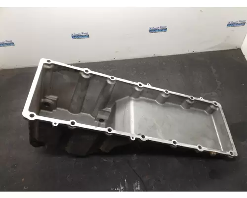 CAT C13 Engine Oil Pan