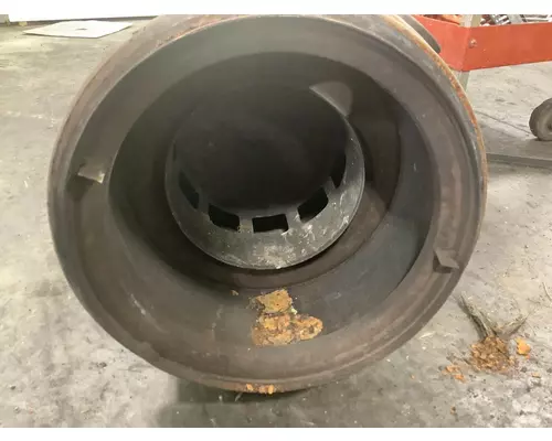 CAT C13 Exhaust DPF Assembly