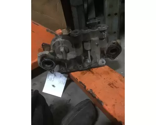CAT C13 Oil Filter Base