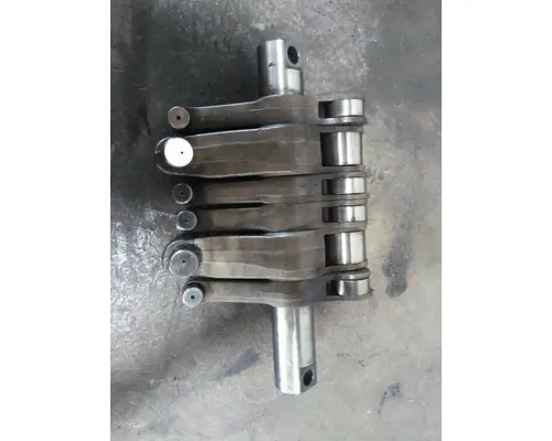 CAT C15 (DUAL TURBO-ACERT-EGR) ROCKER ARM