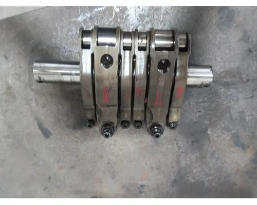CAT C15 (DUAL TURBO-ACERT-EGR) ROCKER ARM