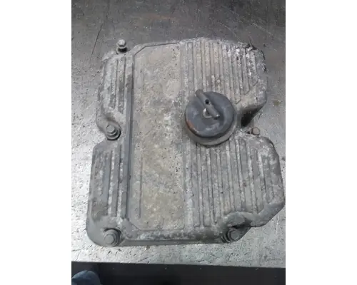 CAT C15 (DUAL TURBO-ACERT-EGR) VALVE COVER
