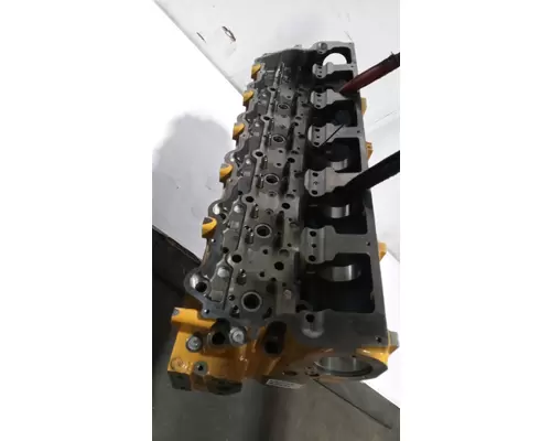 CAT C15 (SINGLE TURBO) Cylinder Head