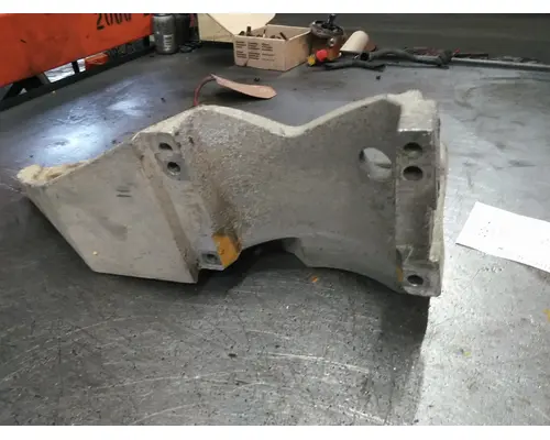 CAT C15 ACERT ENGINE BRACKET
