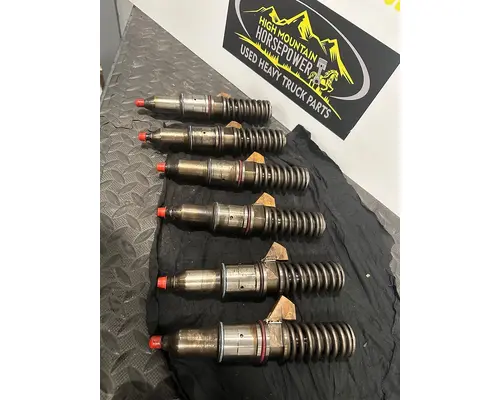 CAT C15E Fuel Injector