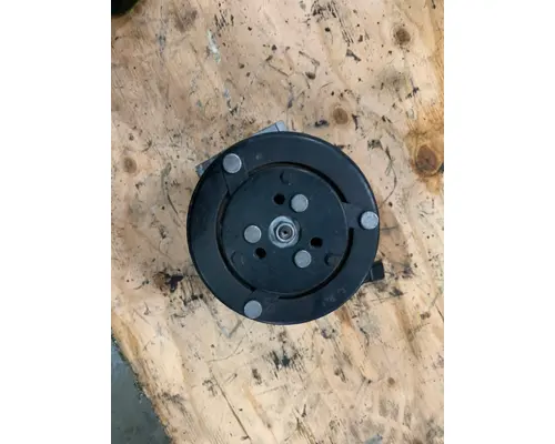 CAT C15 Air Conditioner Compressor