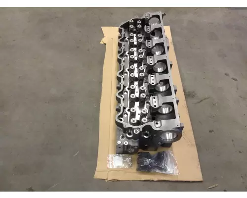 CAT C15 Engine Head Assembly