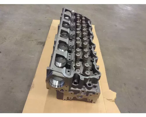 CAT C15 Engine Head Assembly