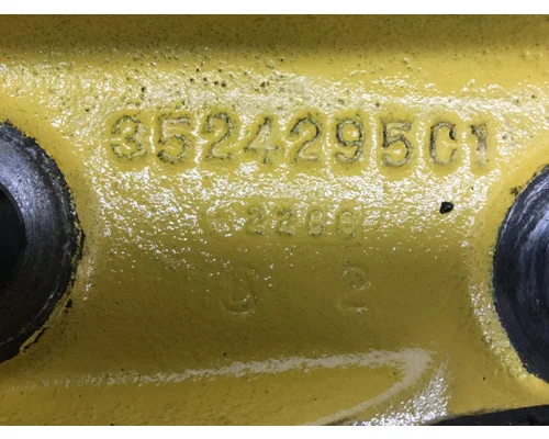 CAT C15 Engine Mounts