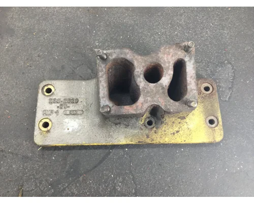 CAT C15 Engine Mounts