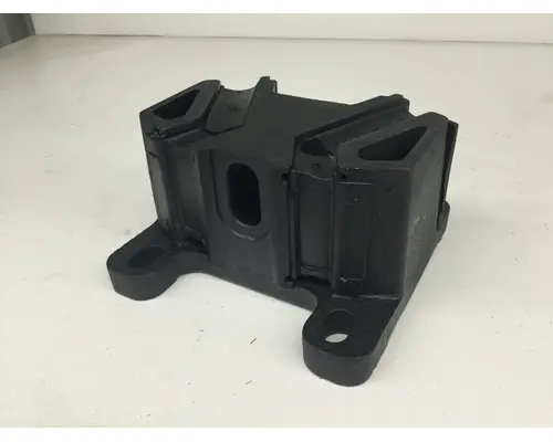 CAT C15 Engine Mounts