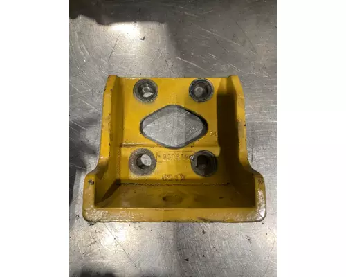 CAT C15 Engine Mounts