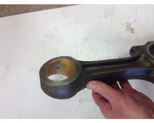 CAT C15 Engine Rod