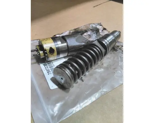 CAT C15 FUEL INJECTOR