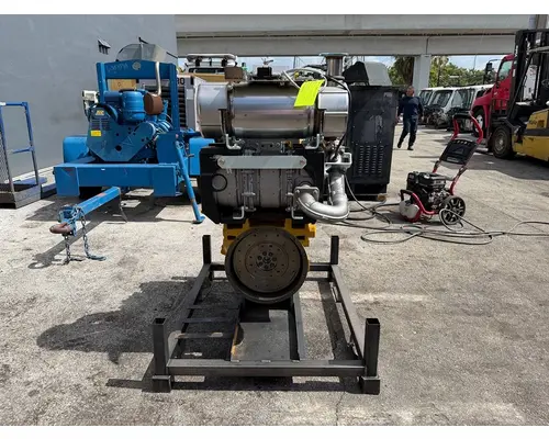 CAT C3.8 Engine Assembly
