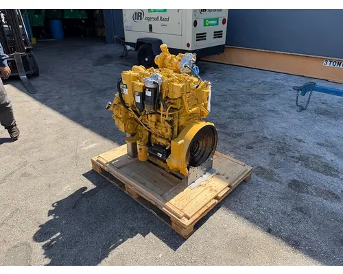 CAT C4.4 Engine Assembly