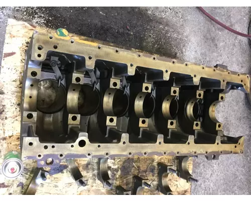 CAT C7 190-250 HP CYLINDER BLOCK