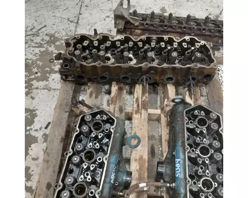 CAT C7 Cylinder Head