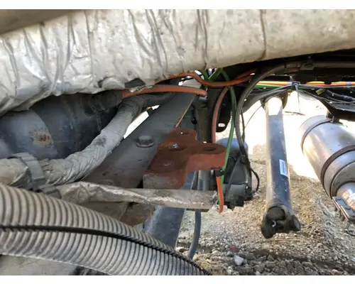 CAT C7 Engine Mounts