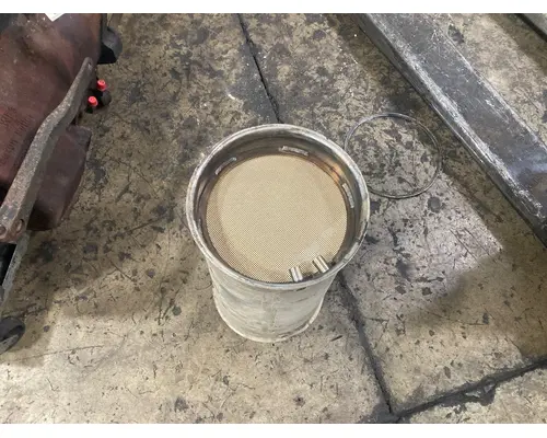 CAT C7 Exhaust DPF Assembly