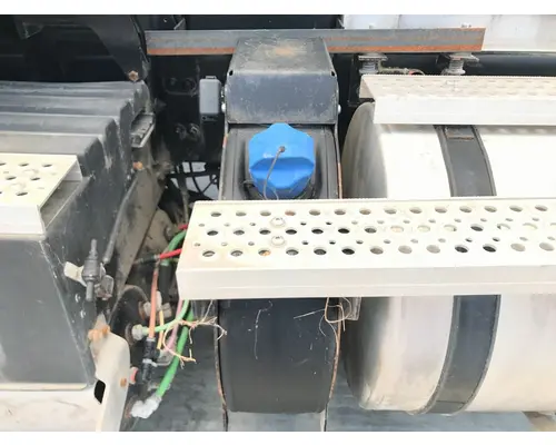 CAT CT660 Body, Misc. Parts