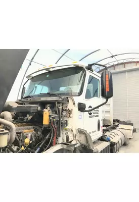 CAT CT660 Cab Assembly